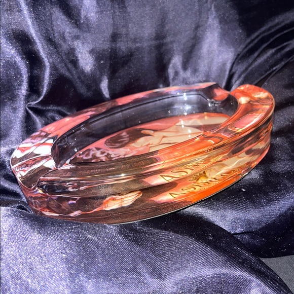 Ashton - Picture 6 of 9